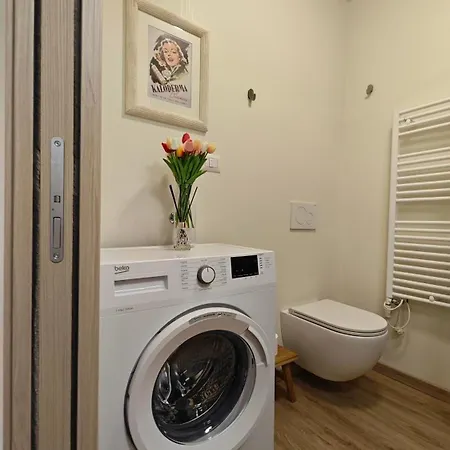 Апартаменты Hostdomus - Rainbow